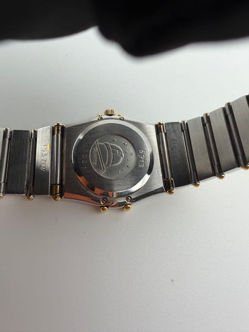 A*y様 OMEGA コンステレーション ゴールド×シルバー