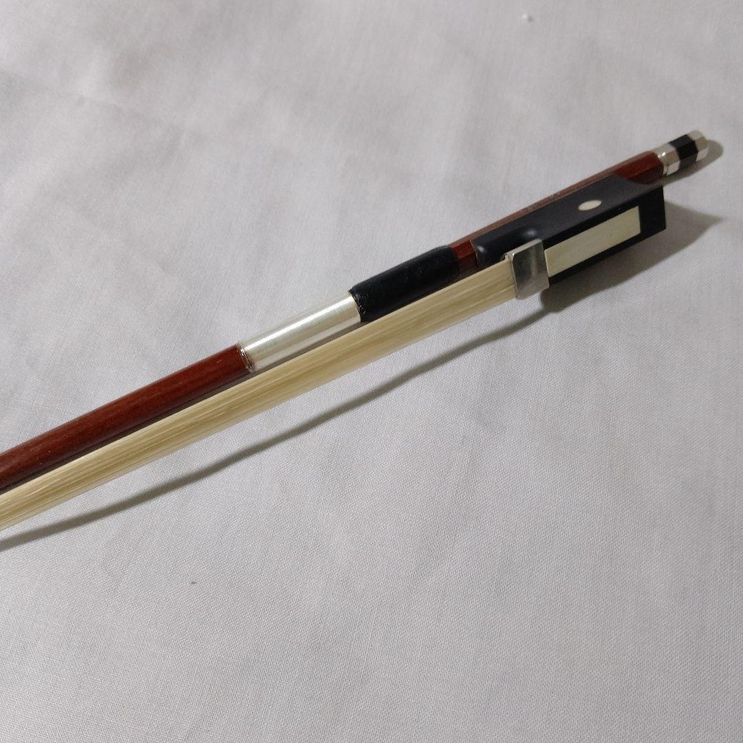 ♥️再値下しました♥️スズキバイオリン4/4品番200♥️弓ケ―ス松脂調弦笛付