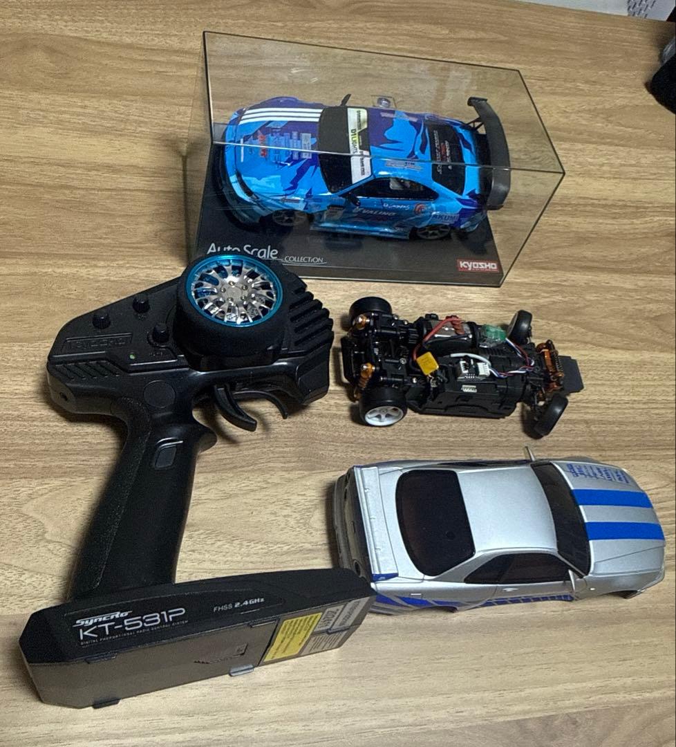 MRD & 京商ミニッツ 希少ボディ2個付きセット・S15はボディカスタム品