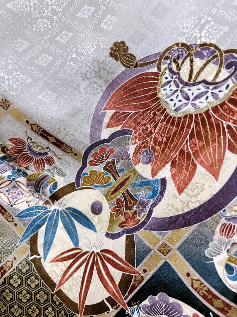 豪華刺繍入り♡七五三　5歳　男の子　フルセット　一式　縦縞袴　鷹　白系