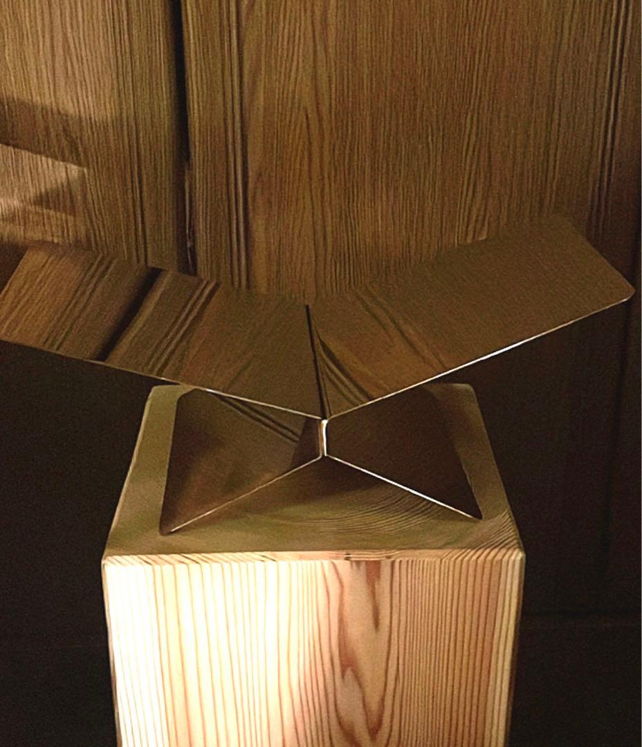 ZARA　ブックスタンド　インテリア