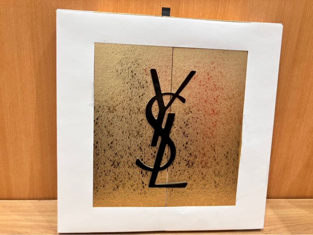 ◇イヴサンローラン　ノエル　アドベントカレンダー　2021