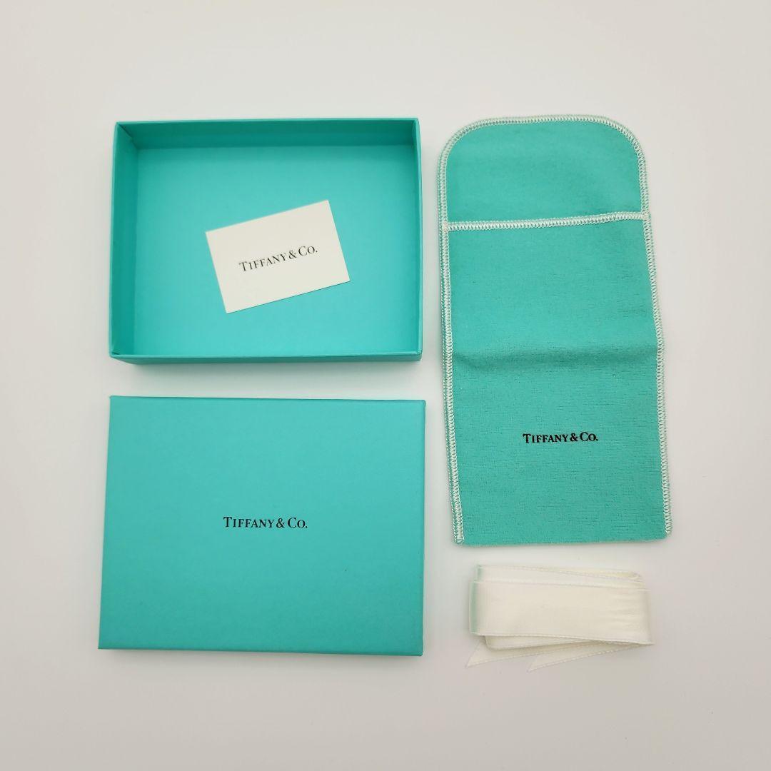 美品 Tiffany & Co. リボンスカーフ 英字 ホワイト 箱・ポーチ.