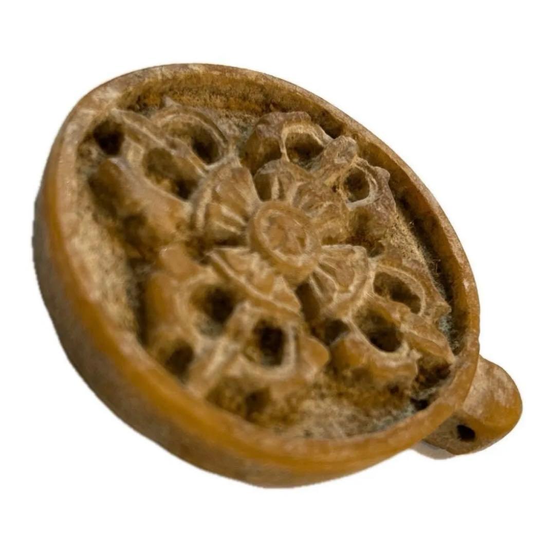 中国発掘物　美品　手彫り　彫刻　入手困難　置物　遺跡　遺物　装飾品　人工遺物