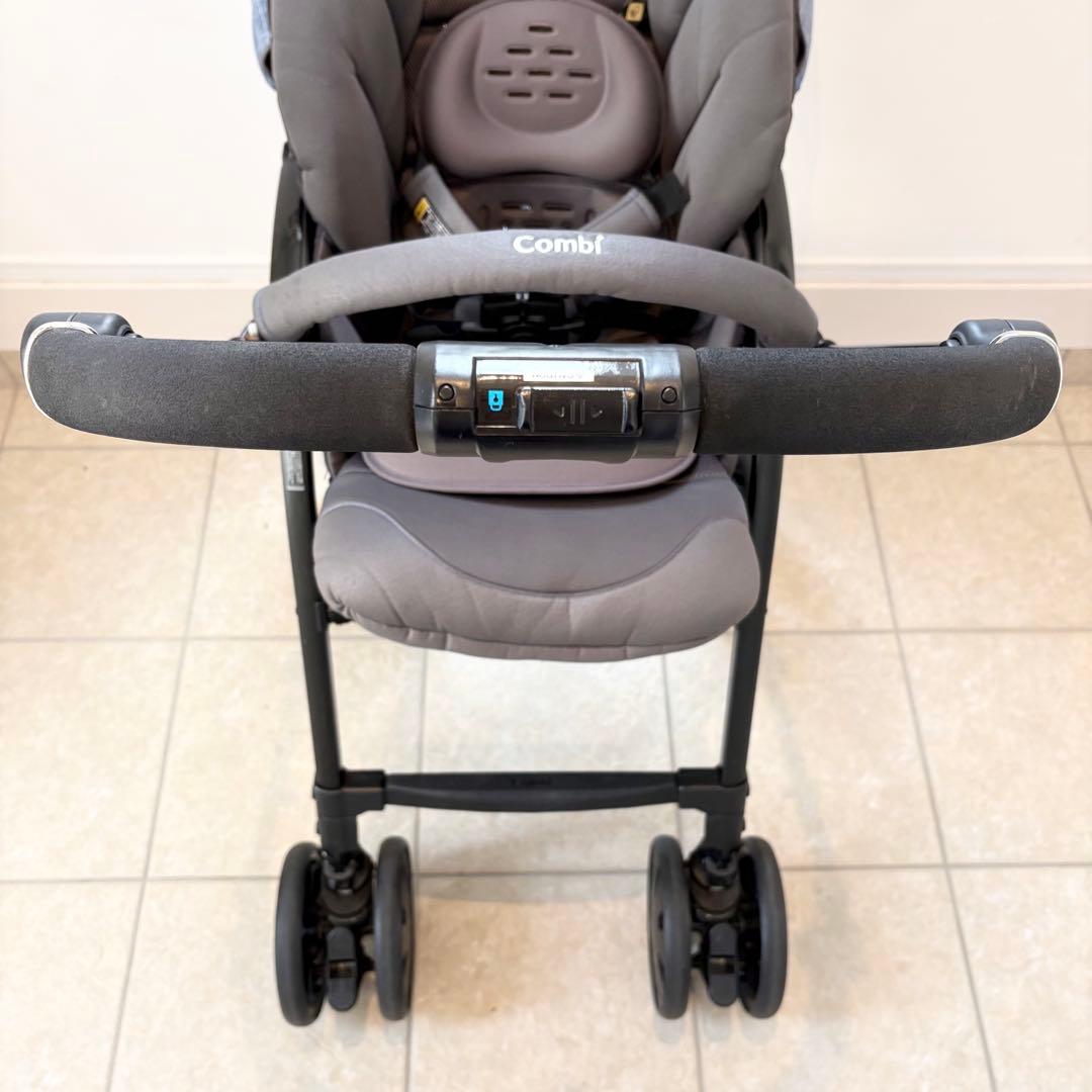 【美品】Combi クロスゴー 4キャス エッグショック ベビーカー ブルー