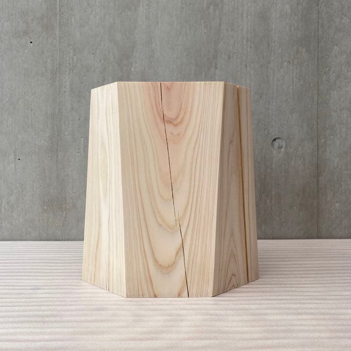 ヒノキの台形(側面8面) -1 椅子 スツール オブジェ フラワーディスプレイ