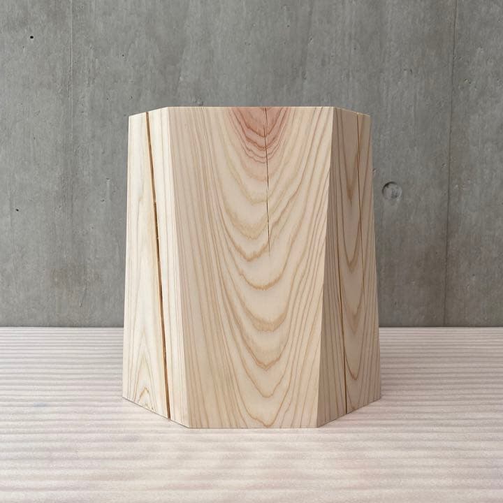 ヒノキの台形(側面8面) -1 椅子 スツール オブジェ フラワーディスプレイ