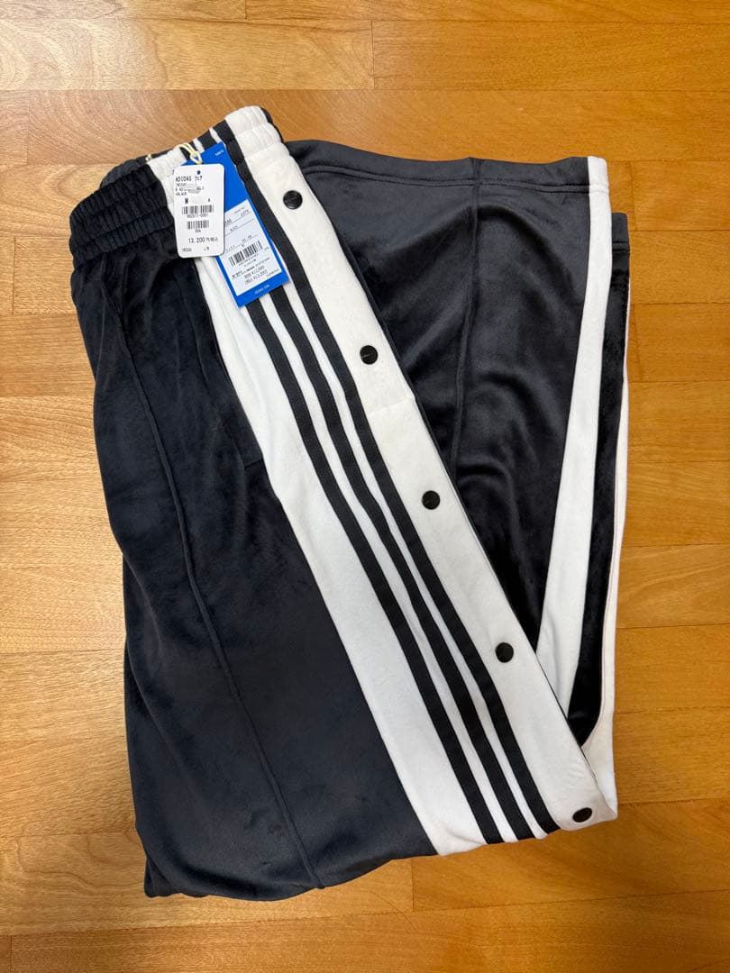 adidas adidas W ADIBREAK VELOUR TP パンツ