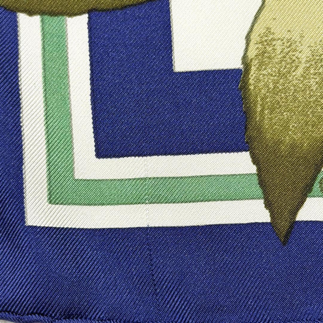 エルメス HERMES スカーフ　カレ90 ヘラスの花　【クリーニング済み】