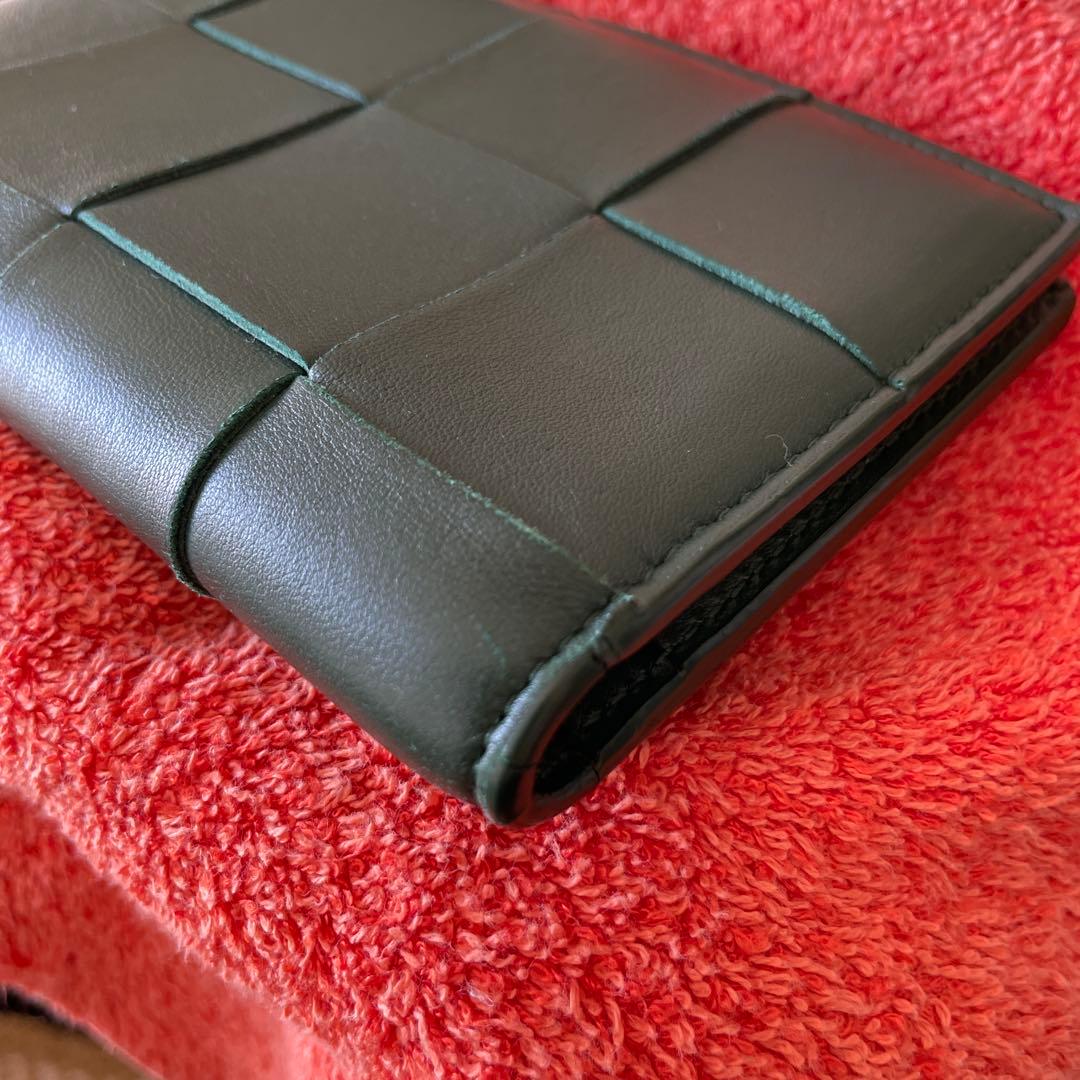 Bottega Veneta エメラルドグリーン　二つ折