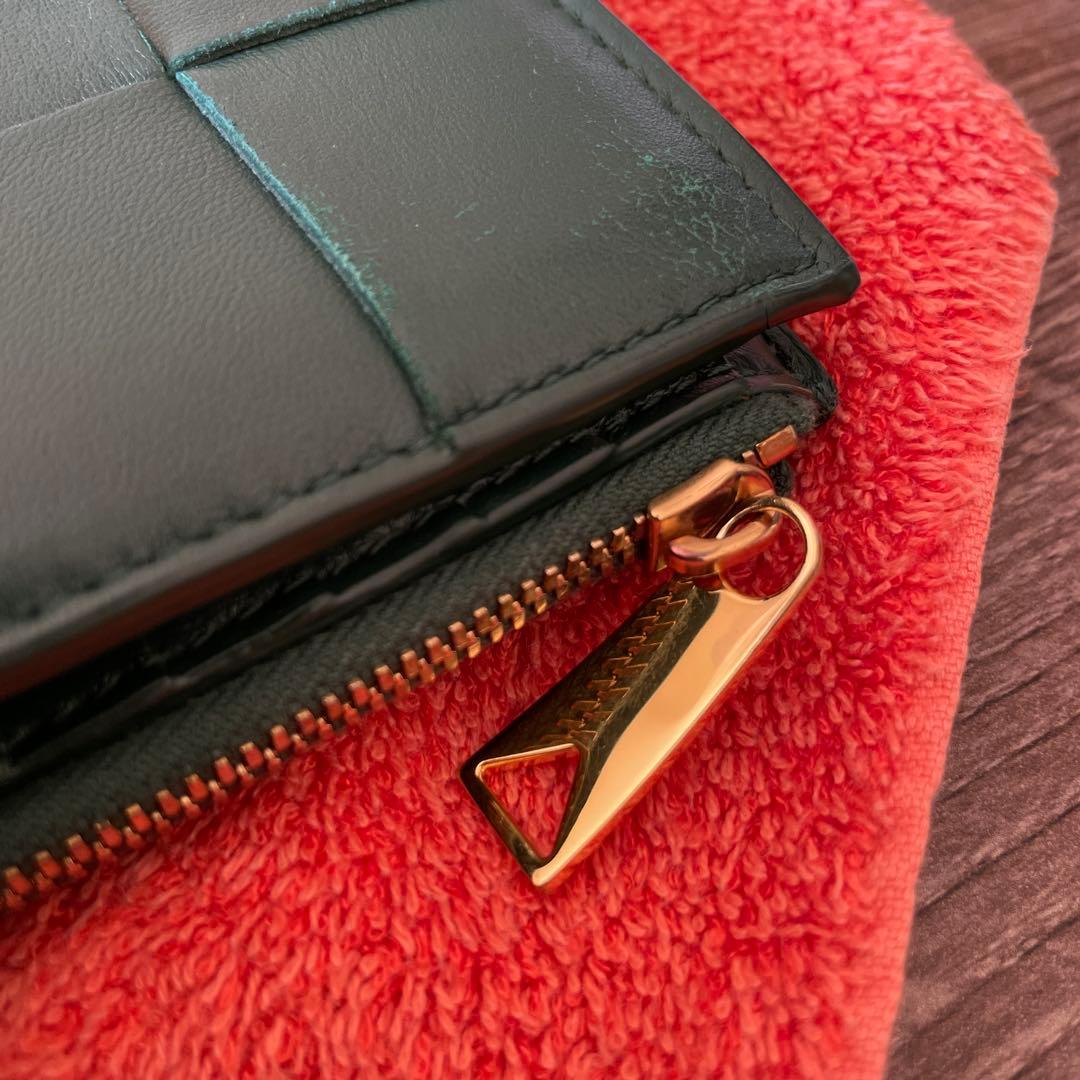 Bottega Veneta エメラルドグリーン　二つ折