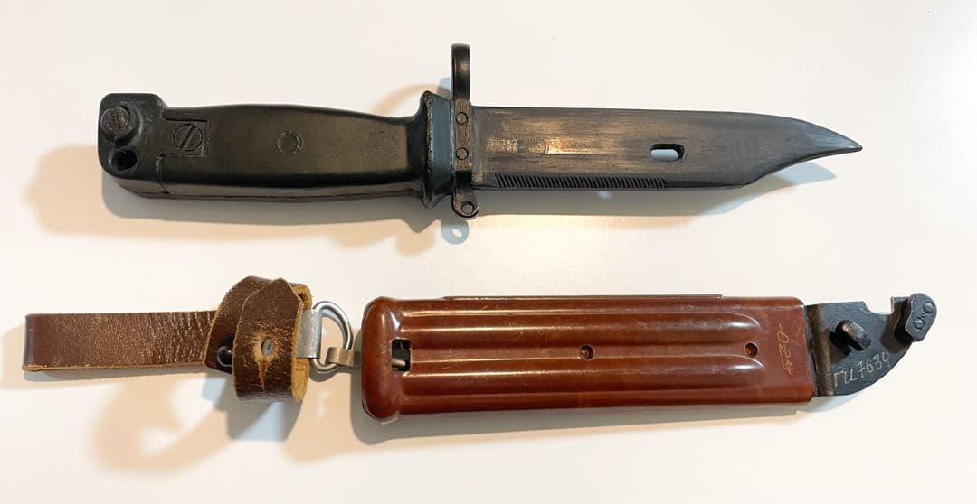 【最終値下げ】ソ連軍 ロシア軍 6kh4銃剣レプリカ（推定実鞘）