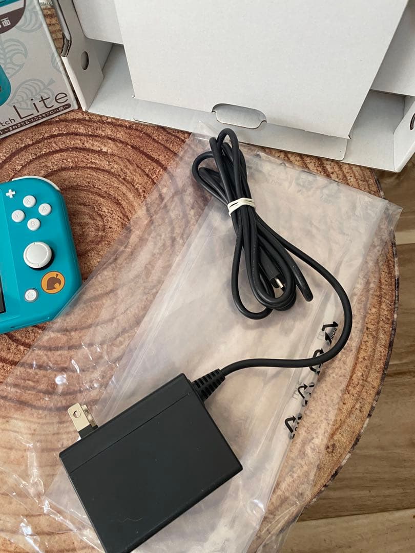 Switch Lite あつまれ どうぶつの森 まめきち&つぶきち アロハ柄