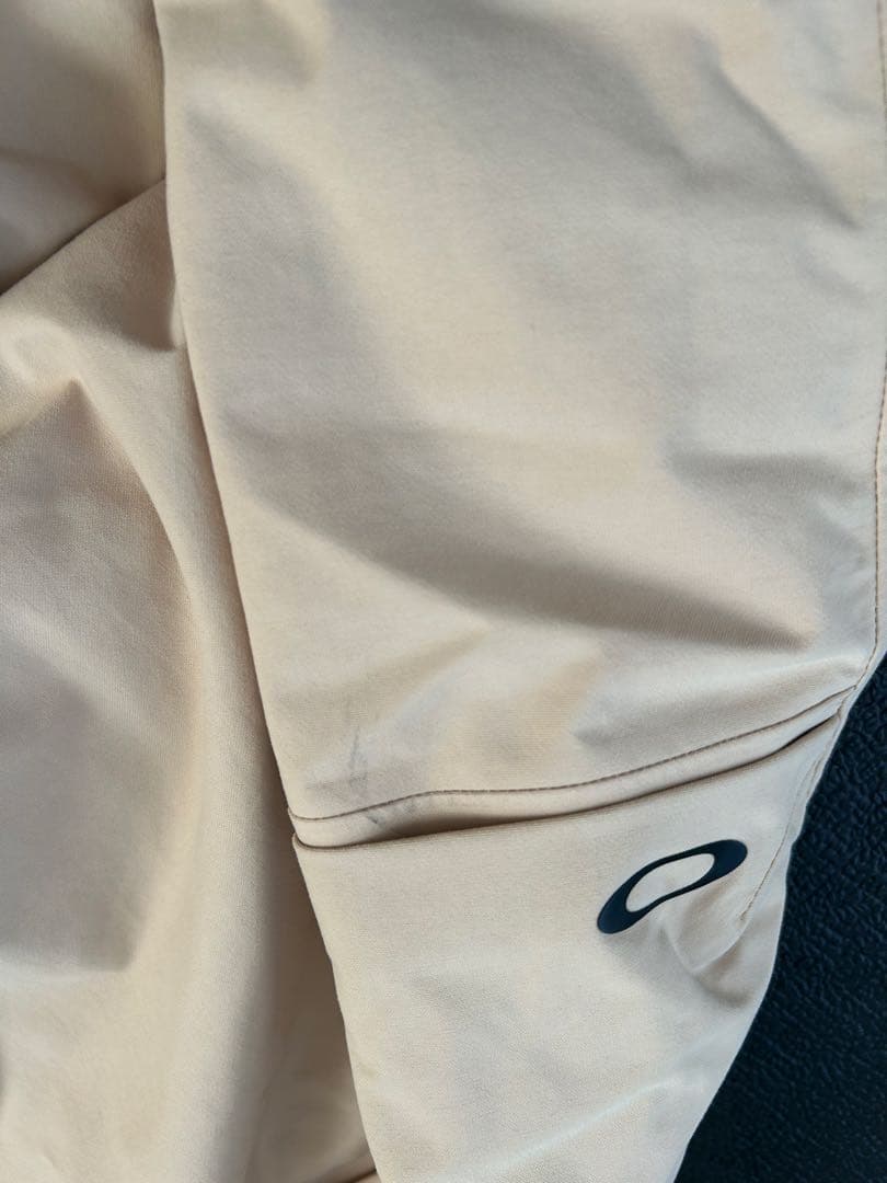 Oakley スノーボードパンツ ベージュ