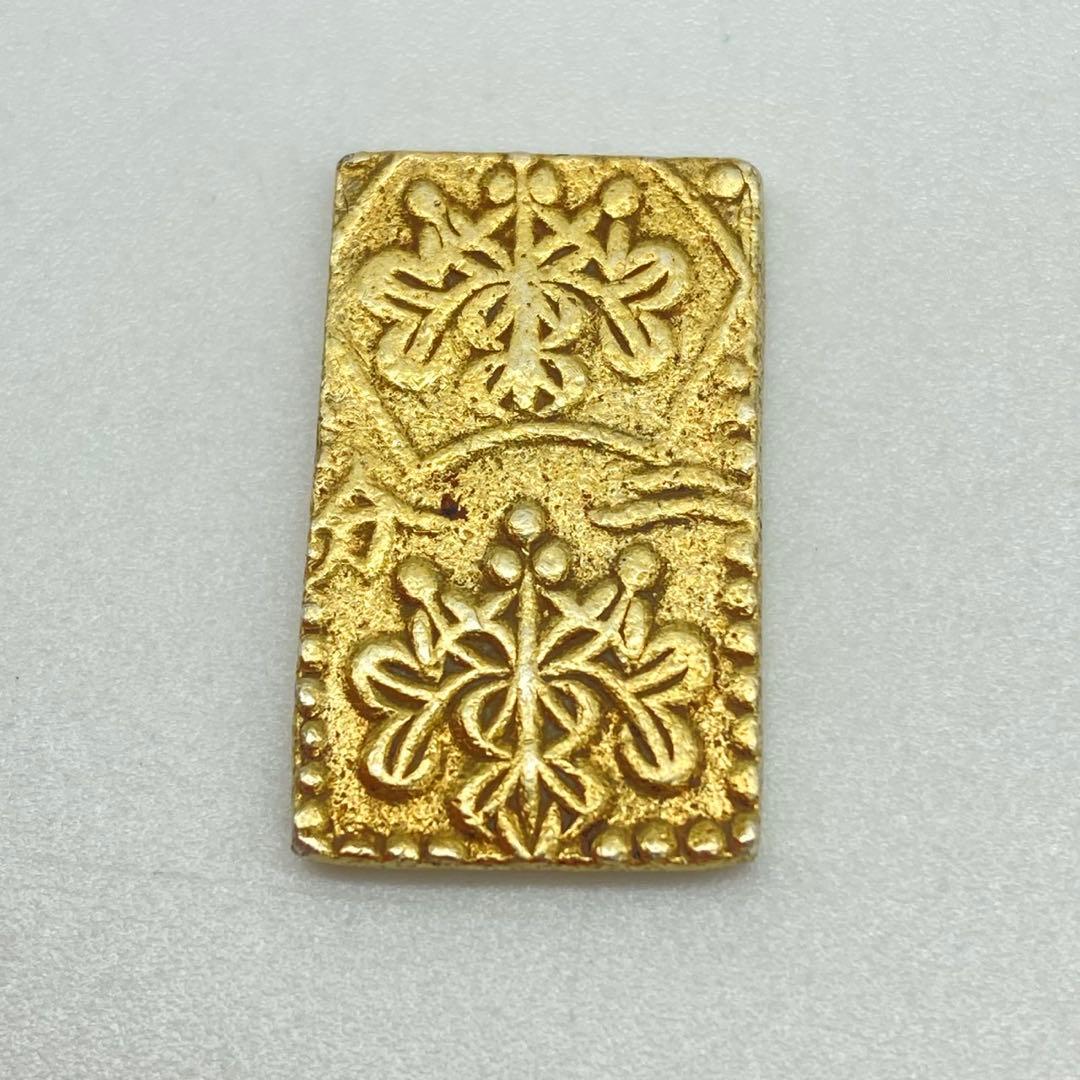 美品　安政二分金 5.6-5.7グラム