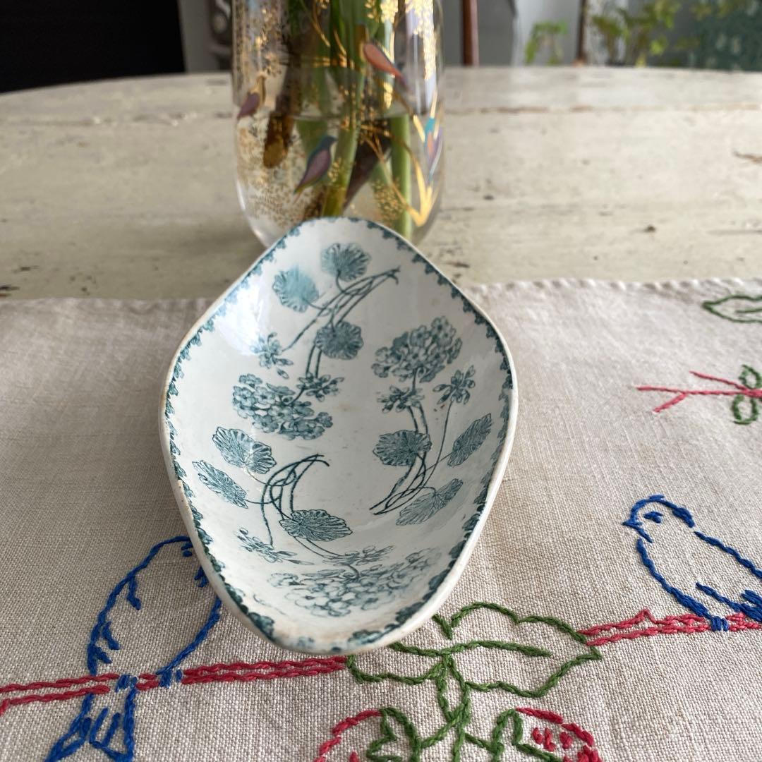 ゆ*こ様 Sarreguemines サルグミンヌGERANIUM ゼラニウムラ