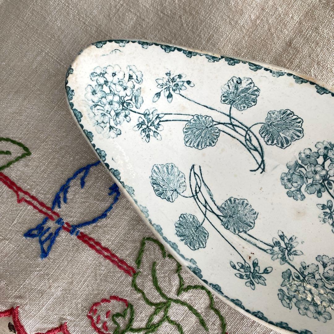 ゆ*こ様 Sarreguemines サルグミンヌGERANIUM ゼラニウムラ