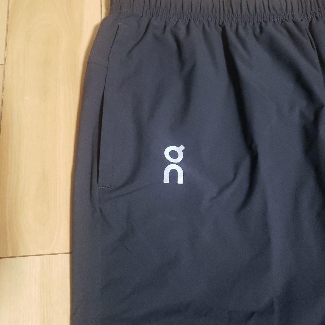 美品　On　オン　コアパンツ　ブラック　Sサイズ