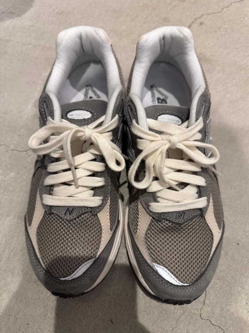 美品　new balance 2002r 24㎝