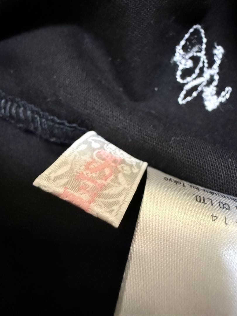 LIZLISAリズリサ　モノグラムビジューカットトップス