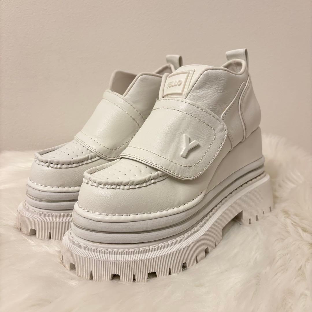 極美品☆yellow 厚底 スニーカー ホワイト レザー トラックソール L