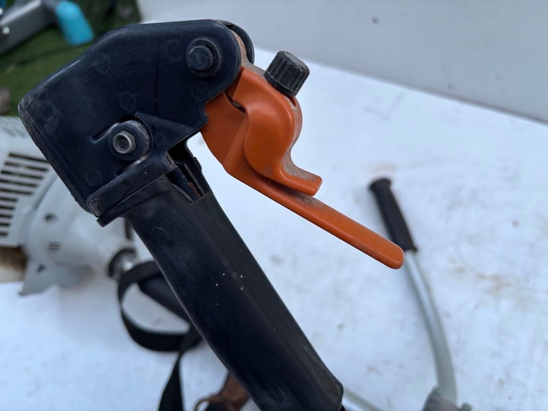 共立 ECHO エンジン刈払機 AT223TDX 肩掛け式 草刈機