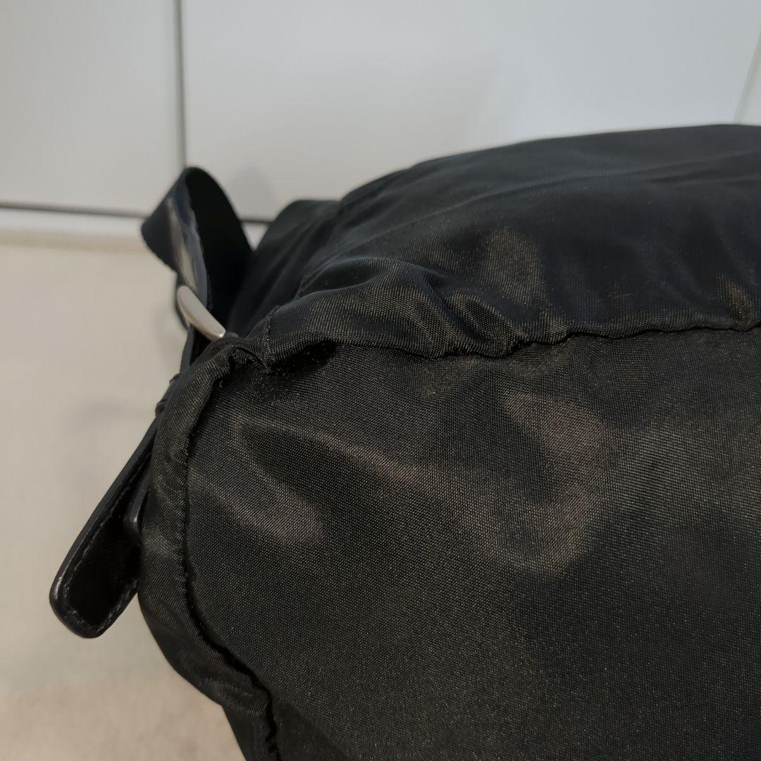 美品 PRADA リュック ブラック 三角ロゴ テスートナイロン レザー