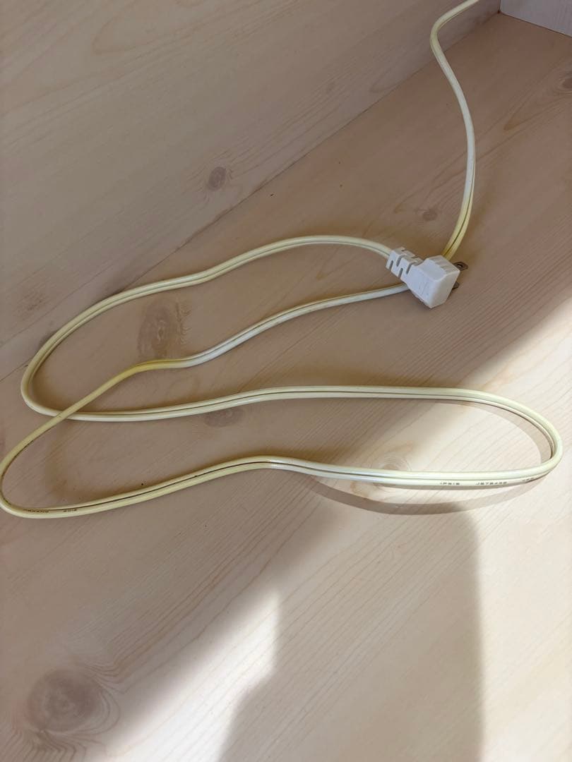 [左側］北欧パイン無垢材 フレンチカントリー 食器棚 カップボード たのメル便