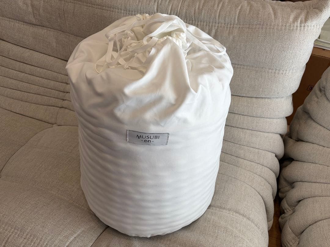 リカバリー加重ブランケットMUSUBI en ベージュ KAPOK KNOT