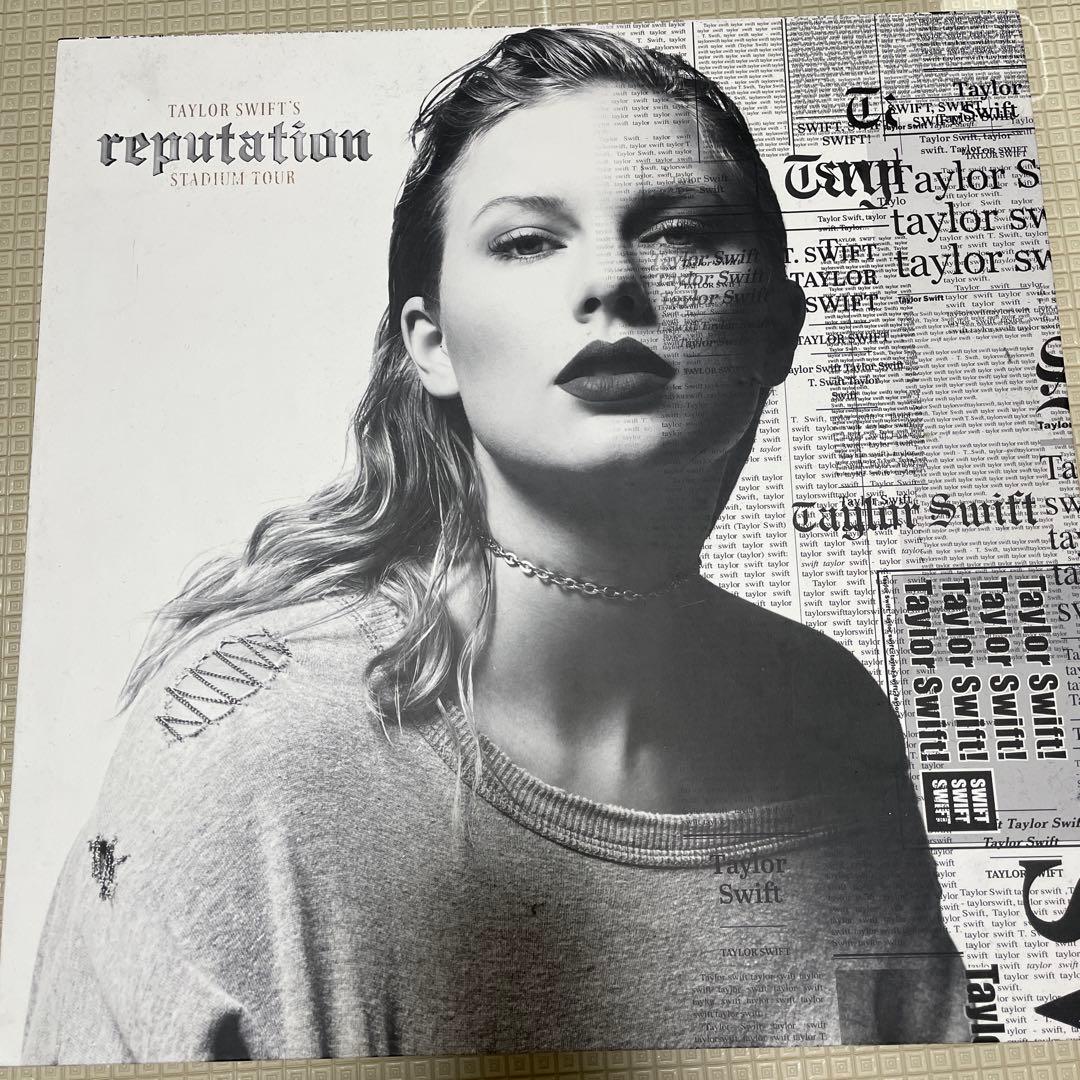 テイラースウィフト　vip特典box