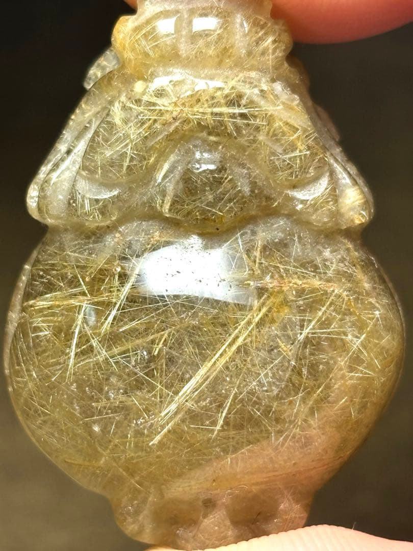 【新入荷】タイチンルチル（シャンパンカラー）貔貅　置物　（新品未使用）金運最強