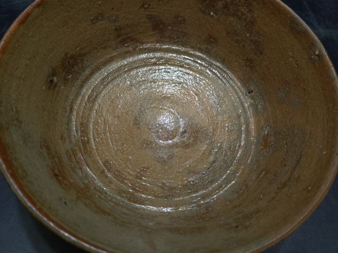 抜群のアガリ!!森田十雨造斗々屋茶碗共箱　 表千家14代家元而妙斎書付銘松の雫