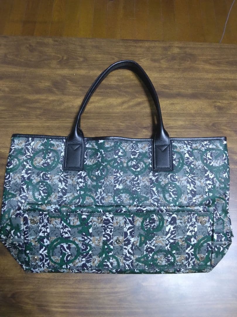 Vivienne Westwood 日本製トートバッグ
