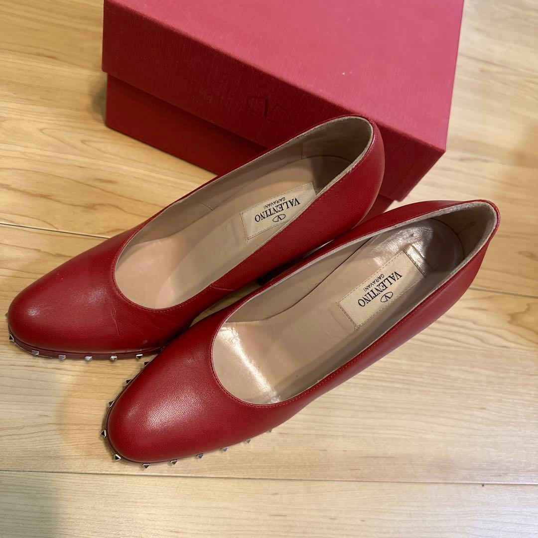 【お値下げ】【新品】VALENTINOヴァレンティノロックスタッズ パンプス