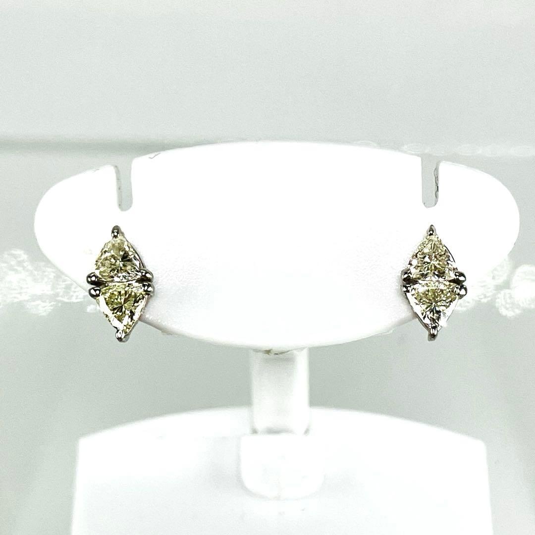 Pt900 トライアングルカット 天然ダイヤモンド ピアス D: 0.410ct
