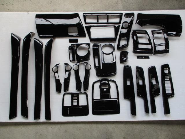 プリウスα ZVW40/41 ピアノブラックパネル 31p