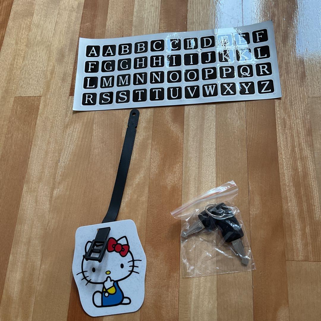 キティキャリーケース　新品未使用　(即購入可能)