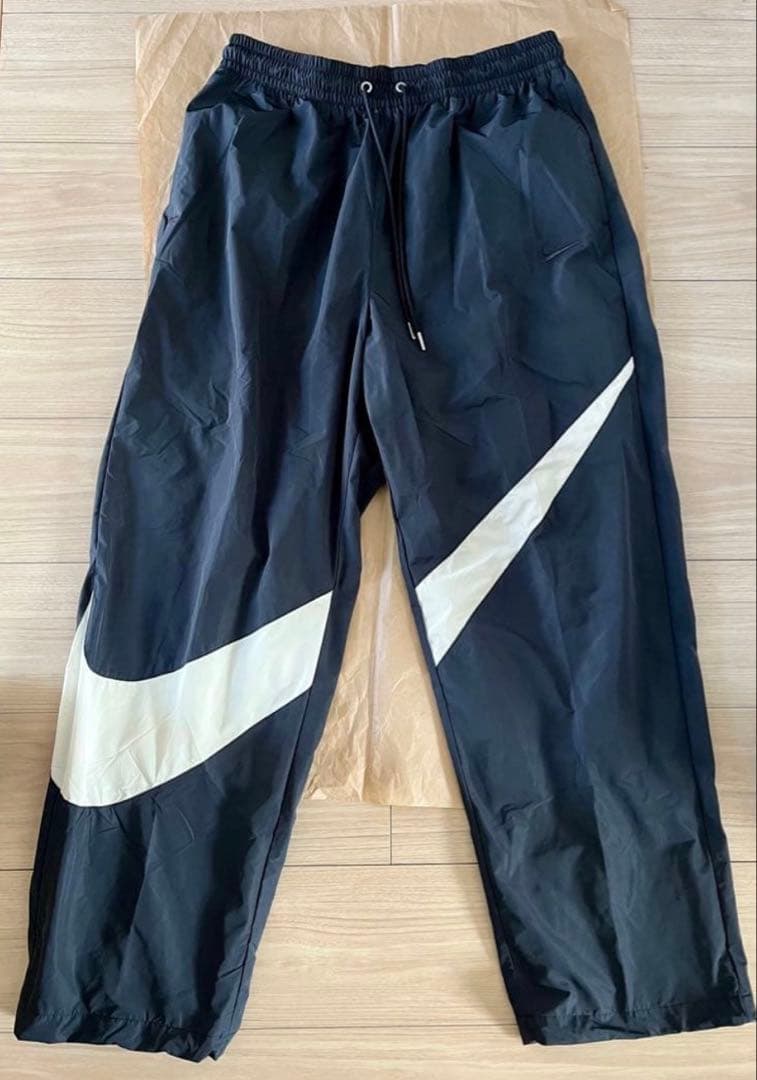 2XL ☆新品タグ付☆ ナイキ　ビッグスウッシュ ウーブンパンツ　ブラック　廃盤