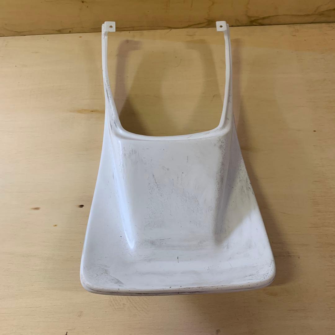 ゼファー400 本物なのかわかりません❗️ 当時物初期beetテール　塗装ベース