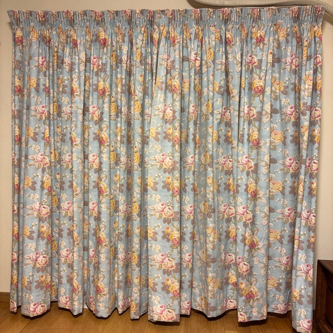 ローラアシュレイ　カーテン　オーダーメイド