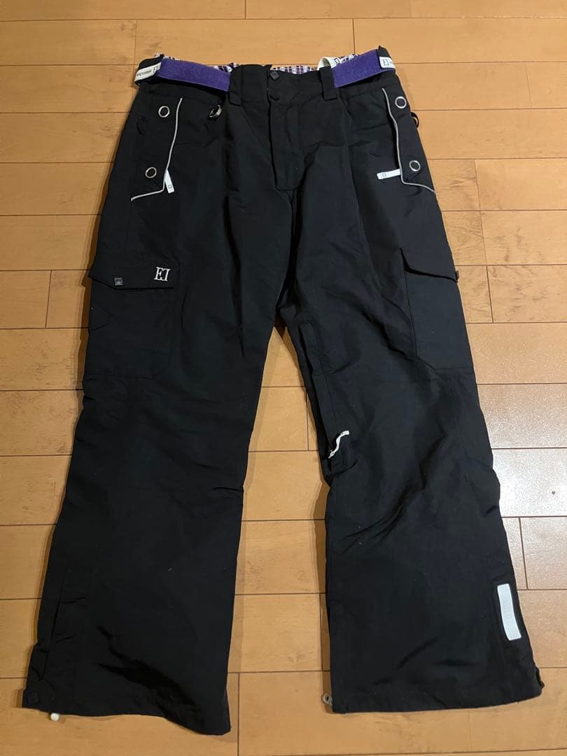 ENLIGHTENMENT（エンライトメント） スノーボードウェア