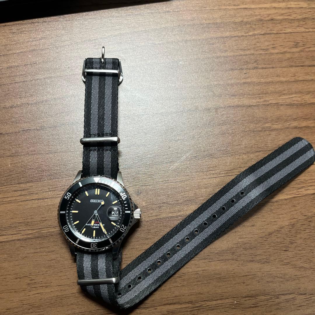 SEIKO メンズ 腕時計 ヴィンテージデザインソーラー SZEV014