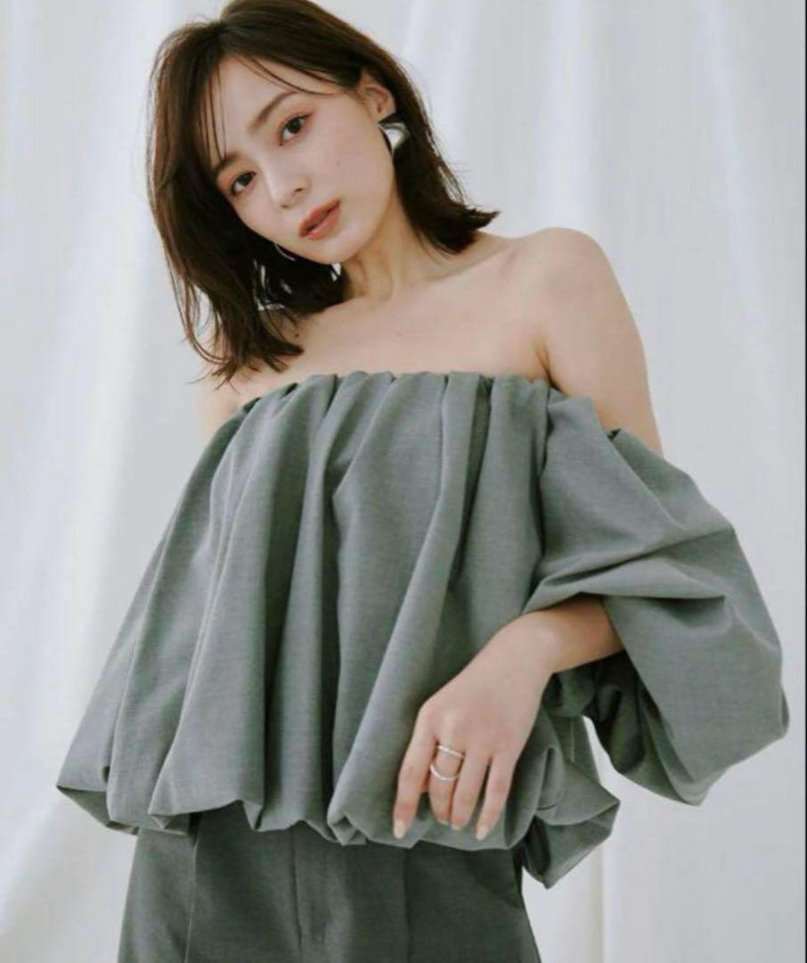 【即日発送可能】 anuans ボリュームバルーントップス