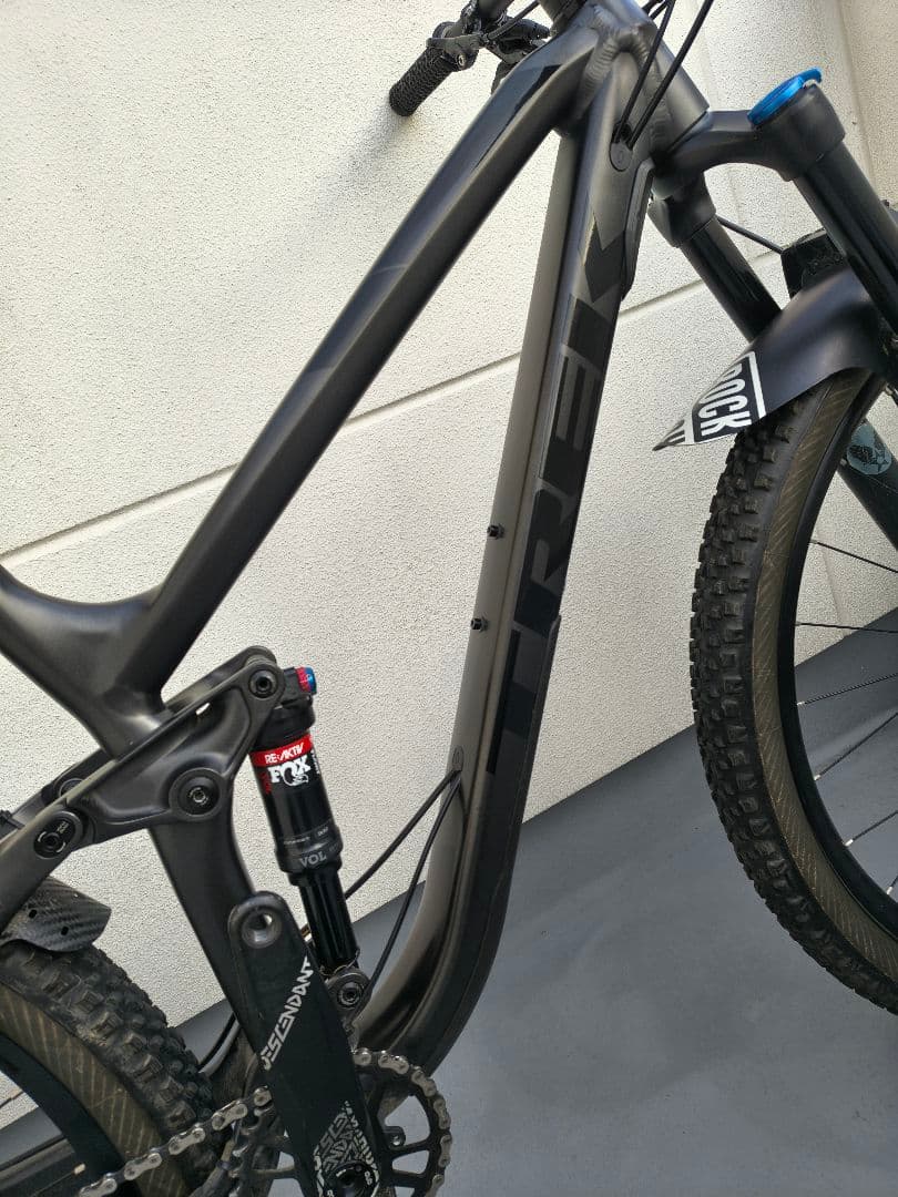 ◆TREK トレック FUEL EX8 29er M フルサス　Magura ◆