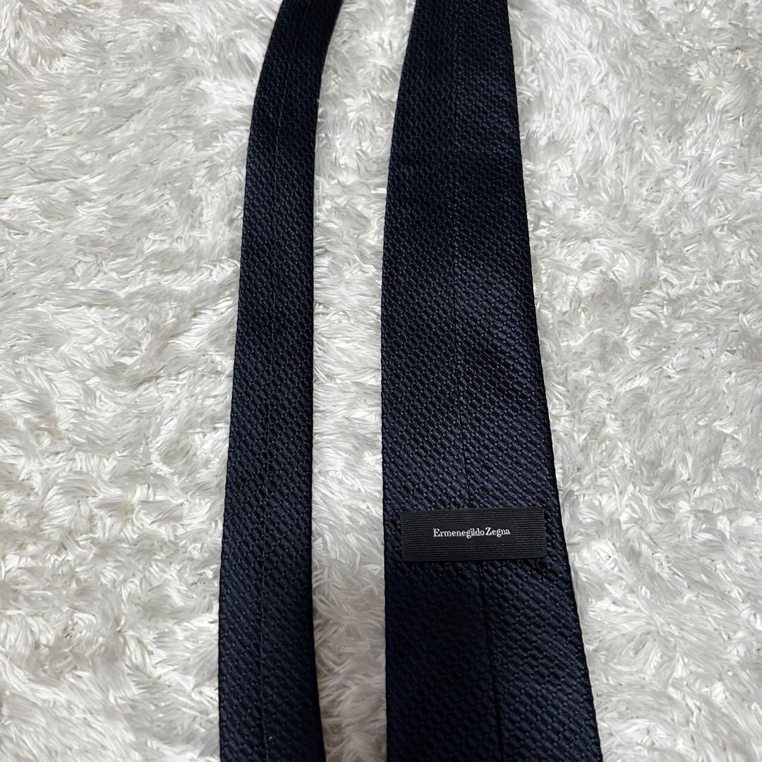 美品✨ エルメネジルドゼニア　ネクタイ　シルク100% ビジネス　メンズ　紺