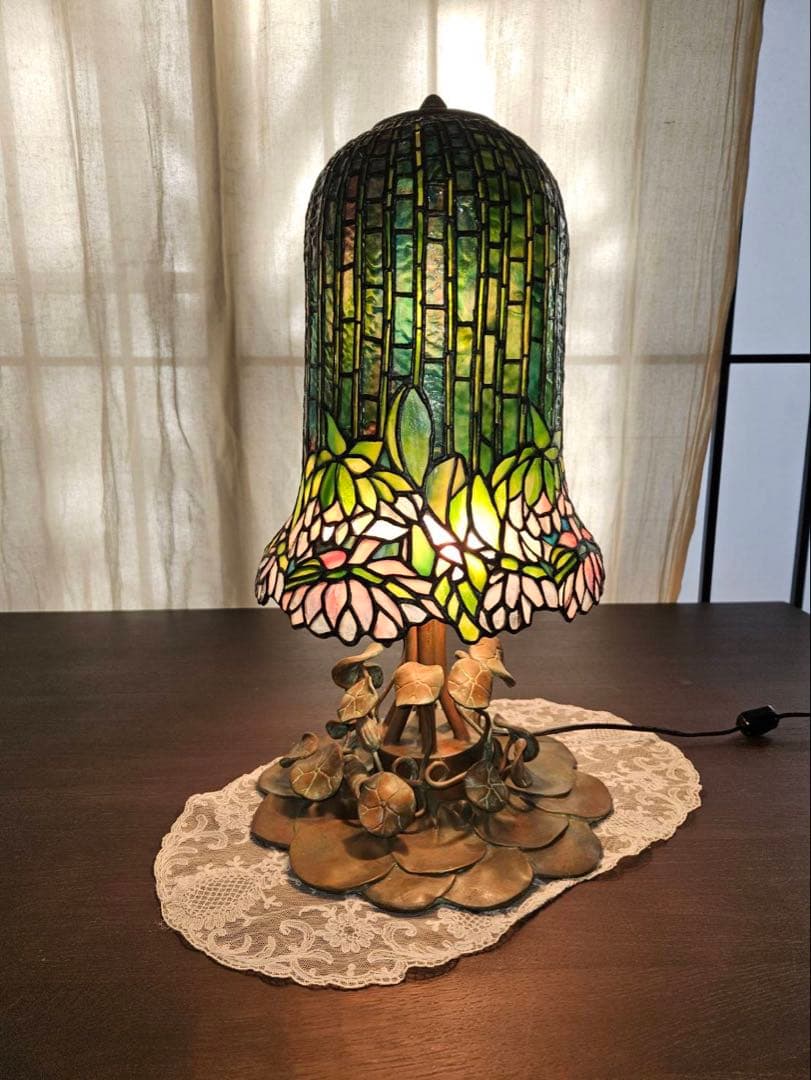 【美品】Richard Lee ステンドグラス　ランプ　照明　テーブルランプ