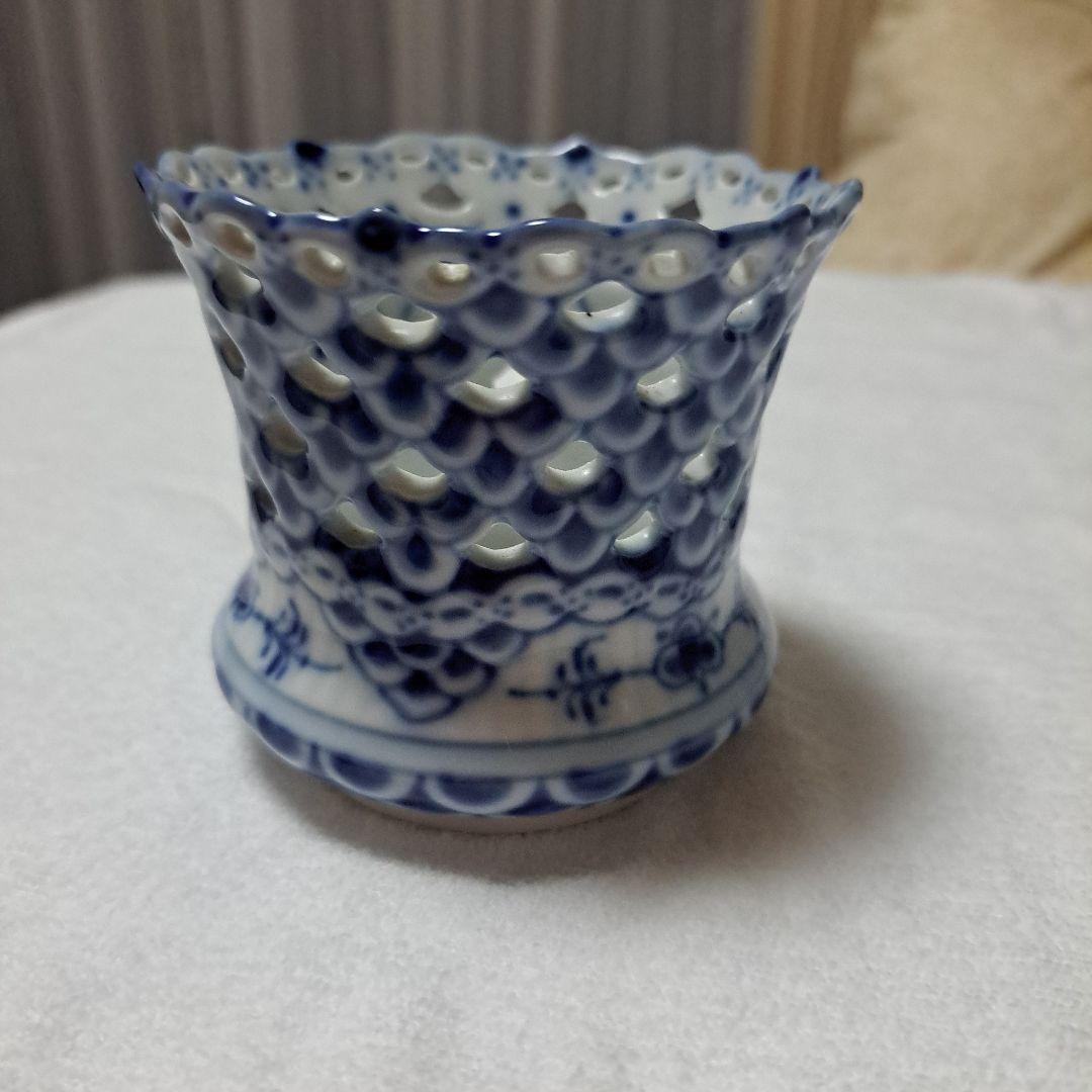 ロイヤルコペンハーゲンブルーフルーテッドフルレースポット