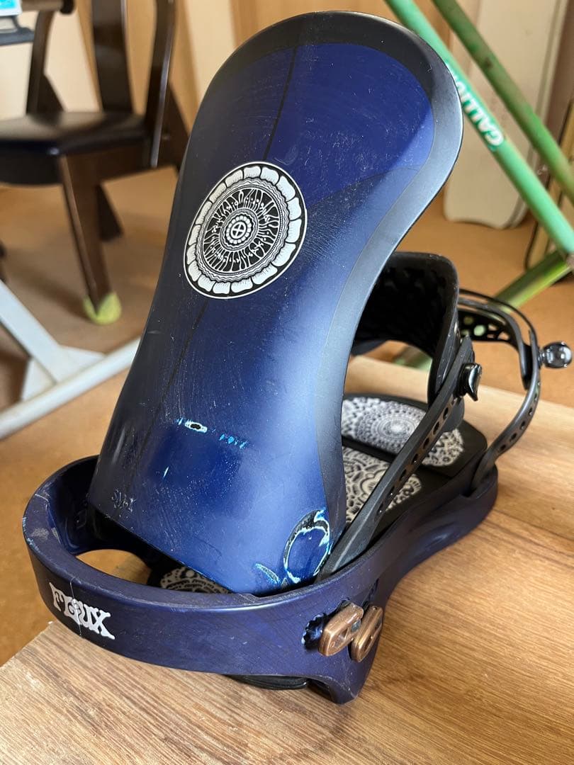 7*1様 FLUX SR TylerWarren サイズMーＬ