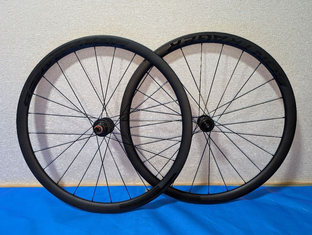 ブラック カーボン　完組ホイール 　アイオロス　エリート　35　XDR