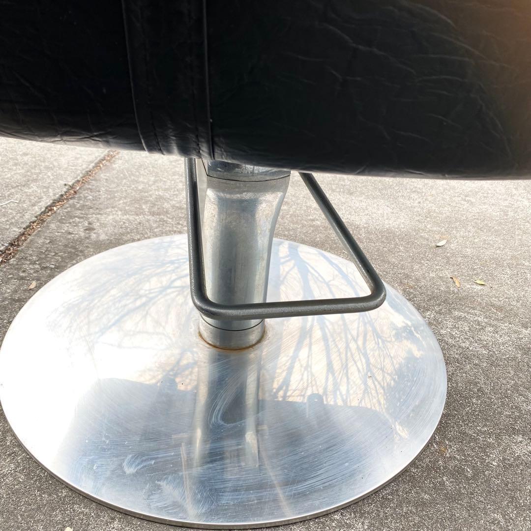 スタイリングチェア カットチェア 美容院 床屋 イス